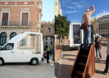 El Ajuntament de Valéncia ante la previsión de lluvias para el 9 d'Octubre prepara el Senyera-móvil 3 El Ajuntament de Valéncia ante la previsión de lluvias para el 9 d'Octubre prepara el Senyera-móvil