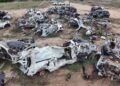 Encuentran en Manises un cadáver que podría ser de Javi, desaparecido en la dana de hace un año 21 el cauce del barranco del poyo sigue siendo un amasijos de coches destrozados por la dana un ano des da39 2 scaled 1