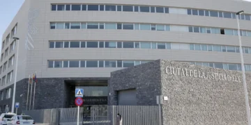 fachada de la ciutat de la justicia de la audiencia de alicante 16 9 aspect ratio default 0 da39