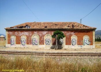 La antigua estación de tren de Cocentaina entra en la Lista Roja del Patrimonio