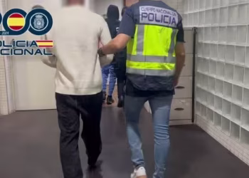 Cuatro detenidos, uno menor de edad, por la brutal agresión a un joven a la salida de una discoteca en Alicante