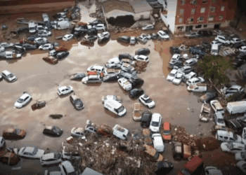 Protección Civil reclamó el envío del Es-Alert una hora y media antes de que se activara durante la DANA 17 imagenes de la DANA de Valencia 4 scaled 1