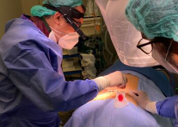 La Unidad del Dolor del Hospital Clínico de Valéncia realiza más de 8.000 consultas anuales relacionadas con el dolor crónico