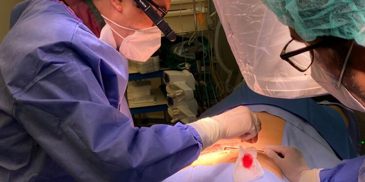 La Unidad del Dolor del Hospital Clínico de Valéncia realiza más de 8.000 consultas anuales relacionadas con el dolor crónico 1 La Unidad del Dolor del Hospital Clínico de Valéncia realiza más de 8.000 consultas anuales relacionadas con el dolor crónico