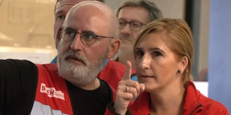 Nuevos vídeos revelan que Pradas conocía los riesgos del barranco de Poyo y del río Magro el mediodía de la DANA 1 Nuevos vídeos revelan que Pradas conocía los riesgos del barranco de Poyo y del río Magro el mediodía de la DANA