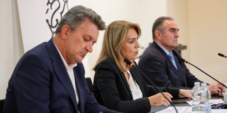 Gan Pampols finaliza su tarea en el Consell de la Generalitat Valenciana y sus funciones las asume Martinez Mus 1 Gan Pampols finaliza su tarea en el Consell de la Generalitat Valenciana y sus funciones las asume Martinez Mus