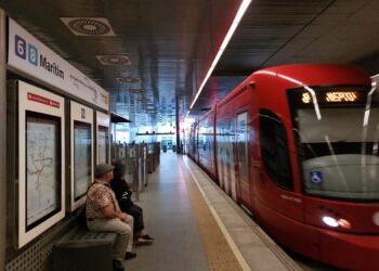 Trabajos de mantenimiento interrumpen el tranvia de MetroValencia entre La Cadena y Marítim del 17 de noviembre al 5 de diciembre