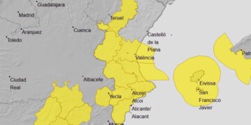 AEMET activa avisos por fuerte viento para mañana en Valencia y Alicante