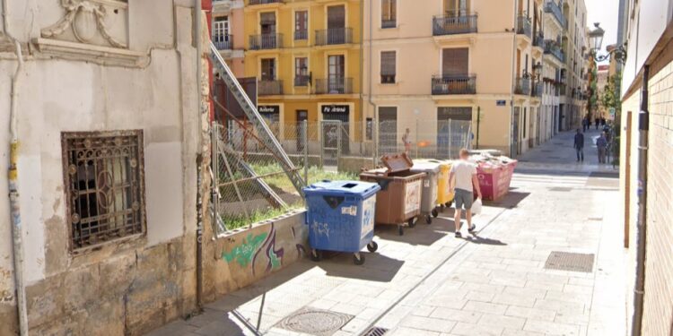 Peleas y delincuencia a plena luz del día en el Barri de Velluters de Valencia