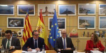 PortCastelló reordena sus terminales de la dársena norte para ganar cuota de mercado