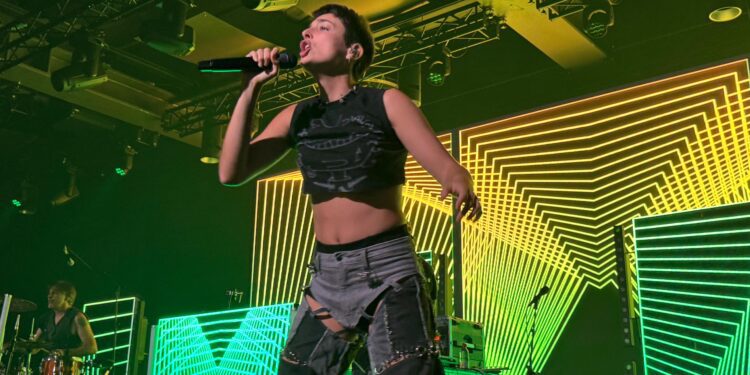 Delaporte celebra por todo lo alto el final del “Déjate Querer Tour” en el Auditorio Roig Arena