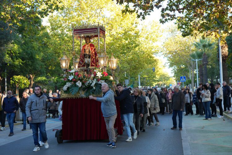 Picanya celebra el regreso de la imagen de su patrón, el Ecce Homo o la Preciosísima Sangre, completamente restaurada tras la DANA 