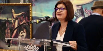 Inauguración de la exposición "Julio Romero de Torres: el alma de Córdoba" en Torrent