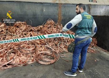 Detenidos los trabajadores de una empresa por el robo de cobre de las obras del canal de acceso ferroviario a Valencia 16 Detenidos los trabajadores de una empresa por el robo de cobre de las obras del canal de acceso ferroviario a Valencia