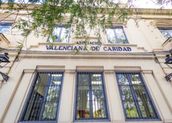 VI edición de los Premios de Casa Caridad para reconocer la solidaridad y el compromiso con las personas 15 VI edición de los Premios de Casa Caridad para reconocer la solidaridad y el compromiso con las personas