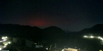 La Agencia Espacial Europea advierte de las consecuencias de una tormenta solar severa que está alcanzando La Tierra