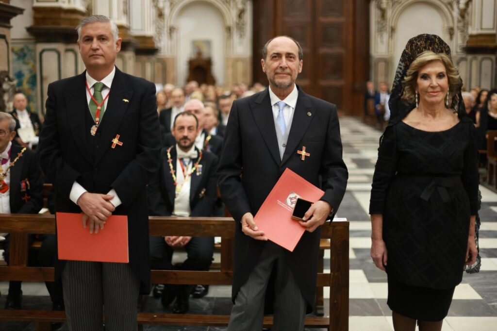 🏴🏅El Centenar de la Ploma otorga a Josep Vicent Navarro, president de Lo Rat Penat la Creu de Sant Jordi 4 G5zrja2WkAADTEy 1