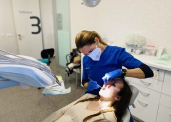 Experta de Vithas señala la importancia de una oclusión equilibrada para prevenir enfermedades