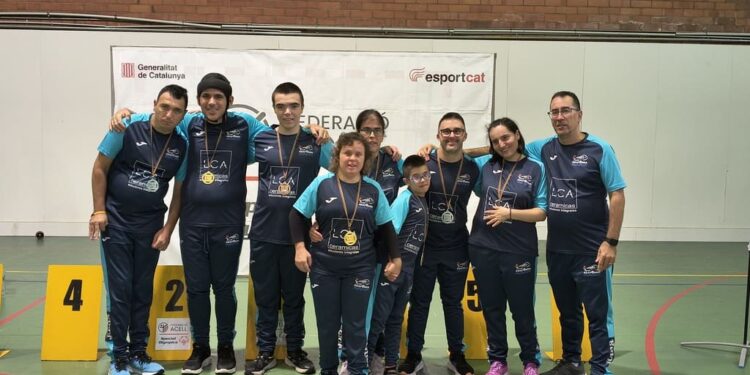 El Club de Deports Adaptats Adaponda brilla en su debut en el Campeonato Territorial de Tenis de Mesa en Tarragona 