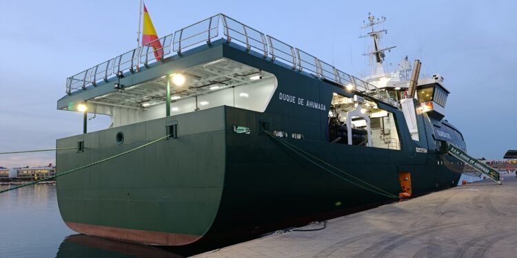 El nuevo titán del Mediterráneo: Así es el ‘Duque de Ahumada’, la fortaleza flotante de la Guardia Civil
