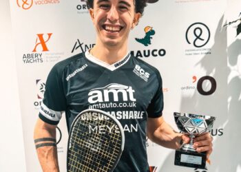 El jugador de Squash Iván Pérez consiguió en Andorra su primer gran título para su palmarés