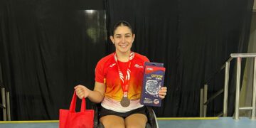 Maya Alcaide logra la medalla de bronce en el Indonesia Parabadminton International