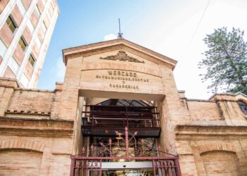 El PP de Cullera denuncia que la falta de gestión municipal mantiene las tres carnicerías del mercado cerradas