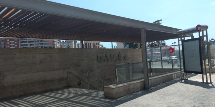 Violación a una joven en la céntrica estación de metro de Bailén en Valéncia