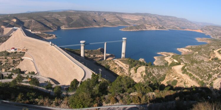 La presa de Tous inicia un desembalse técnico para enviar 2,15 m³/s adicionales al Parque Natural de l’Albufera 1 La presa de Tous inicia un desembalse técnico para enviar 2,15 m³/s adicionales al Parque Natural de l’Albufera