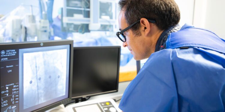 La hipertensión pulmonar puede derivar en una grave complicación de la insuficiencia cardíaca