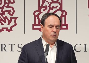 Negociaciones en marcha: Pérez Llorca avanza hacia la investidura en la Generalitat Valenciana sin pacto cerrado con Vox 14 Negociaciones en marcha: Pérez Llorca avanza hacia la investidura en la Generalitat Valenciana