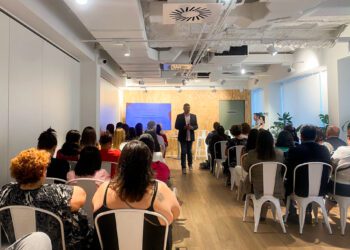 El 85% de las personas dedicadas al cuidado en España no cuenta con suficiente apoyo emocional