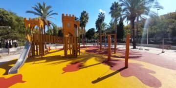 Torrent proyecta cinco nuevas áreas de juegos infantiles en diferentes barrios
