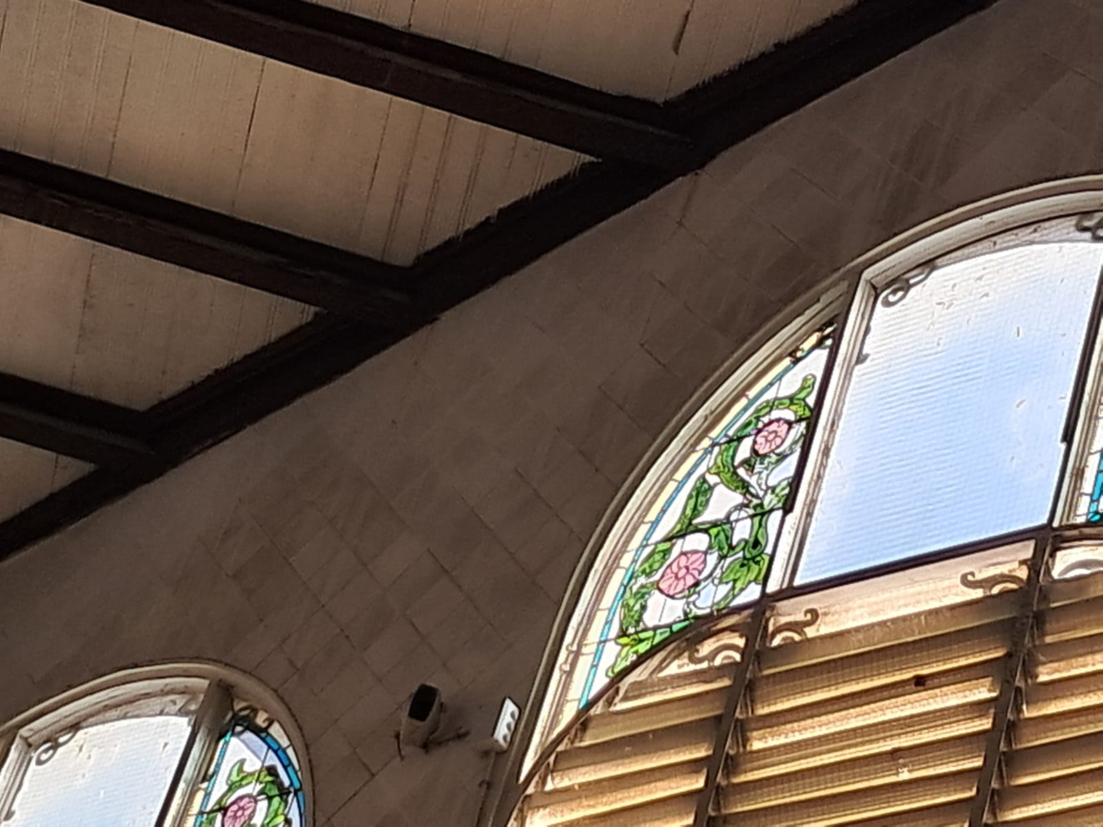 El Mercado Central de Valencia lavará su cara pero sólo por el exterior, mientras seguirá el interior esperando 4 WhatsApp Image 2025 11 08 at 13.16.451