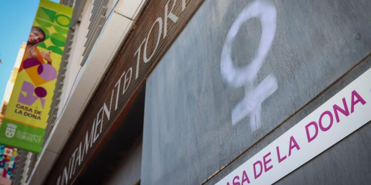 Torrent y ASOGINTER se unen para formar promotores/as en igualdad y prevención de violencia contra la mujer