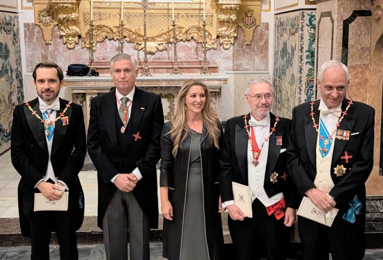 🏴󠁧󠁢󠁥󠁮󠁧󠁿🏅El Centenar de la Ploma otorga a Josep Vicent Navarro, president de Lo Rat Penat la Creu de Sant Jordi