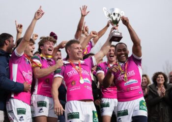 Rugby masculino: VRAC Quesos Entrepinares levanta su novena Supercopa en un reñido derbi 15 Rugby masculino: VRAC Quesos Entrepinares levanta su novena Supercopa en un reñido derbi