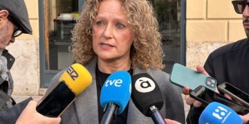 Posible moción de censura de Torrent: el ex-candidato de Vox apoyaría a Jesús Ros junto con Compromís, Podemos e IU
