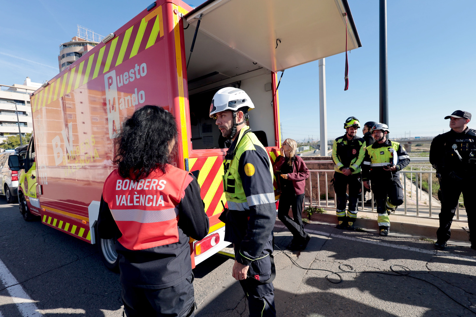 Valéncia moviliza más de un centenar de efectivos en el primer simulacro de inundación de La Torre, donde ha sonado por primera vez la alarma 4 WhatsApp Image 2025 11 19 at 14.51.531