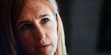 Salomé Pradas pide al nou president que exista un acercamiento a las víctimas y se rompe en una entrevista en La Sexta