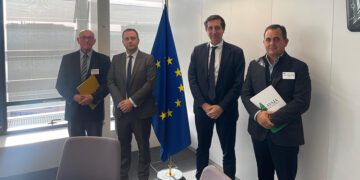 La CE abre la puerta a demandas de AVA-ASAJA sobre plagas como las inspecciones en origen