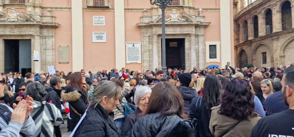 Los autónomos toman las calles de Valencia para denunciar la «asfixia» del sector 4 manifestacion autonomos 20251130 1235500