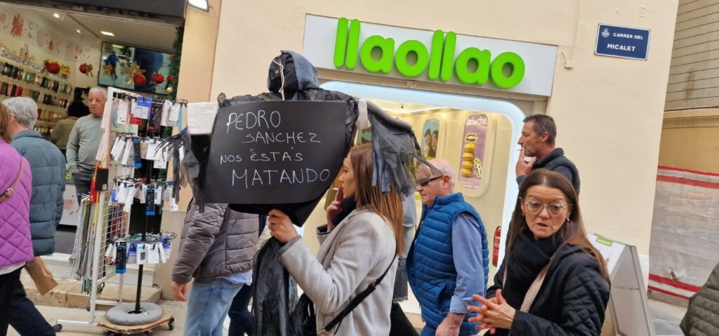 Los autónomos toman las calles de Valencia para denunciar la «asfixia» del sector 6 manifestacion autonomos 20251130 1235502 Mediana