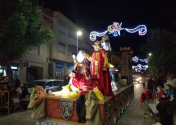 Finestrat se prepara para la llegada de los Reyes Magos con dos cabalgatas simultáneas