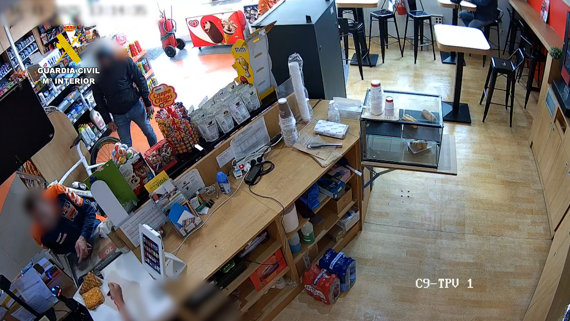 Detenido el autor del robo de la bicicleta de Jorge Martín de MotoGP durante el Gran Premio de Cheste (Valencia) 3 2025 12 07 op fidescooper valencia 2