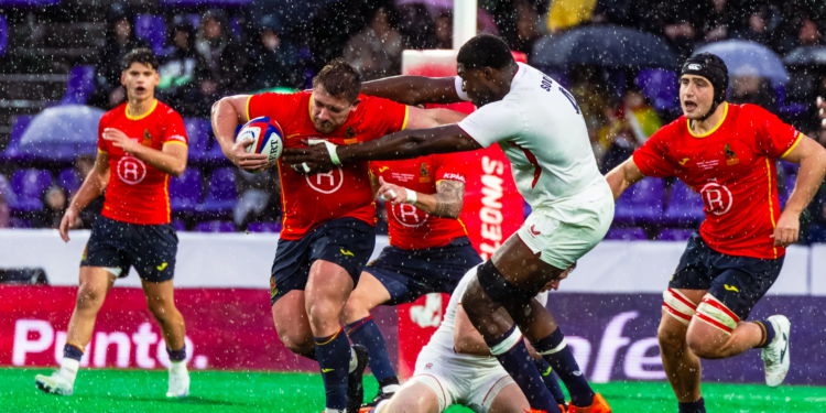 Álvaro García, mejor jugador del año en los Premios de la Real Federación de Rugby Española 2025