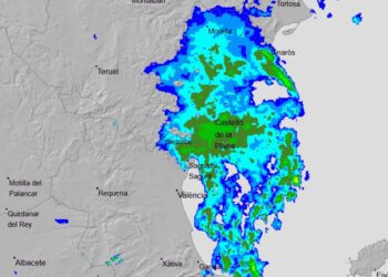 Las fuertes lluvias afectan a la costa de Castelló. Previsión para esta noche, lunes y días siguientes 15 Las fuertes lluvias afectan a la costa de Castelló. Previsión para esta noche, lunes y días siguientes