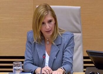 "Pido Disculpas por No Haber Podido Hacer Más": El Dramático Testimonio de Salomé Pradas en la Comisión de la DANA
