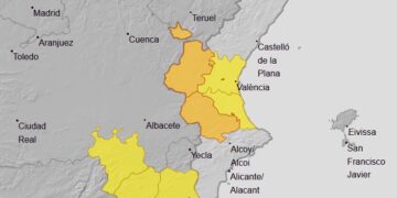 Vuelve la Alerta naranja por lluvias intensas a la provincia de Valencia este domingo