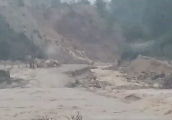 Alerta roja en la Ribera Alta: el río Magro se desborda a su paso por Real